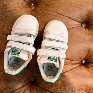Toddler adidas - sam smith 7.5